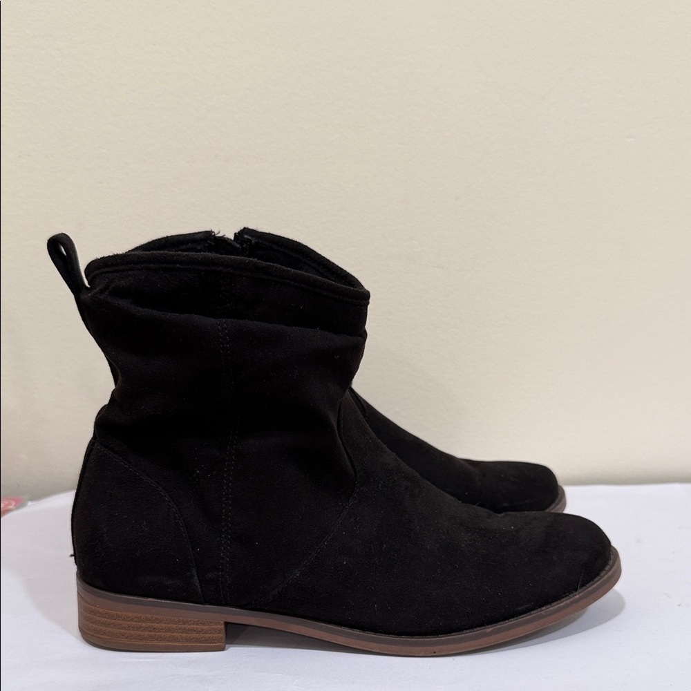 Parker & Sky Elegant Black Ankle Booties (sz 6)